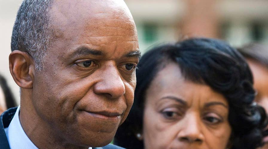 Judge orders ex-congressman Jefferson released from jail