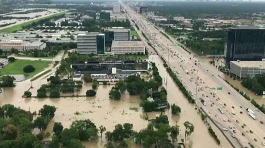 Janice Dean donates proceeds from new book to Harvey relief