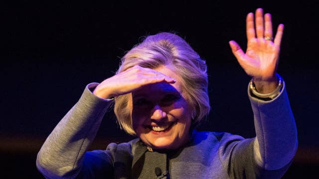 Hillary Clinton defends NFL players kneeling during anthem