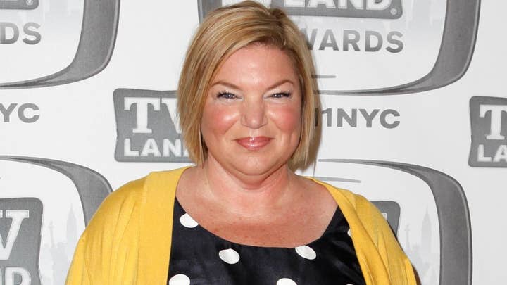 'Facts of Life' star Mindy Cohn reveals secret cancer battle