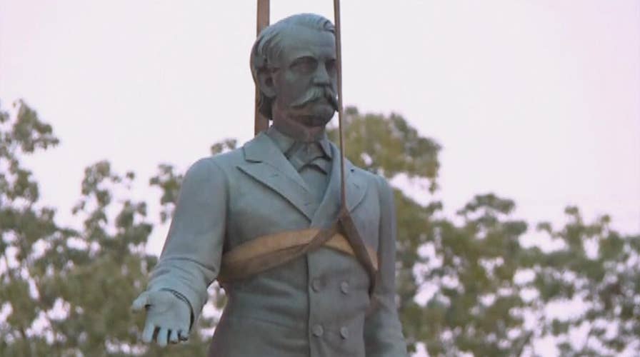 Confederate statues located near Kentucky courthouse removed
