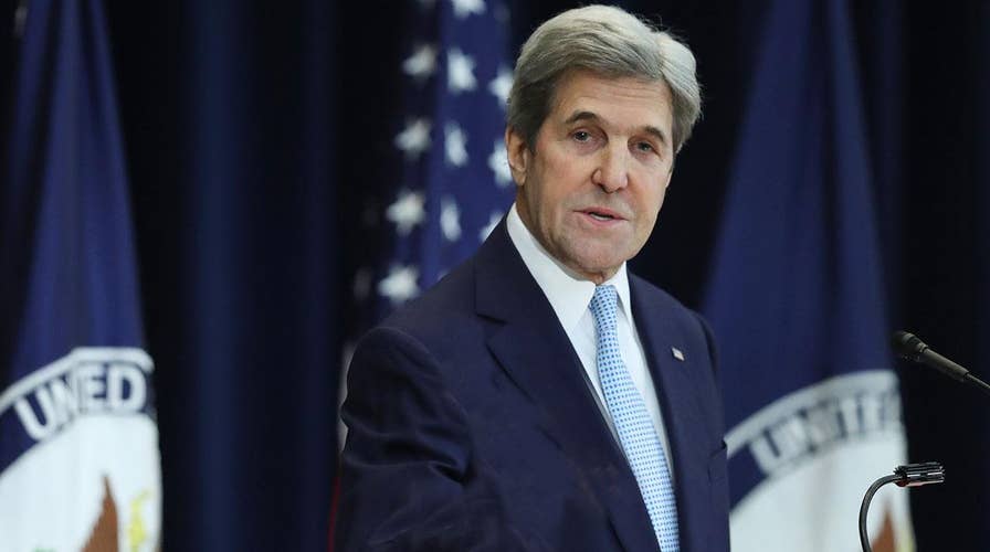 Kerry criticizes Trump's threats to North Korea, Iran