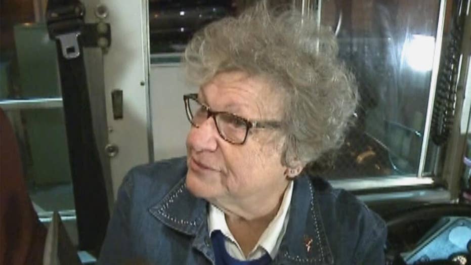 Kansas Driver Makes Students Feel Good With Festive School Bus
