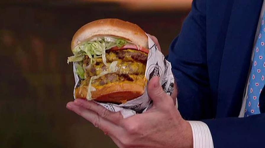 'Fox & Friends' hosts take the Fatburger XXXL Challenge