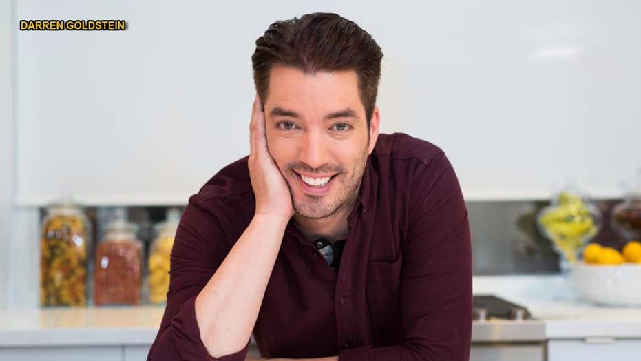 Property Brothers Star Jonathan Scott Speaks Out On Ex S Engagement Property Brothers Star Jonathan Scott Opens Up On Divorce