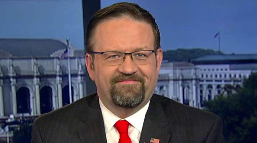 Gorka: Establishment GOP has had its cage rattled