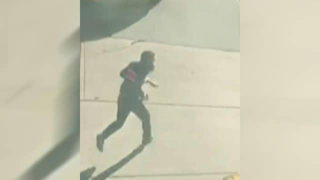 Video appears to show suspect in NYC attack | On Air Videos | Fox News