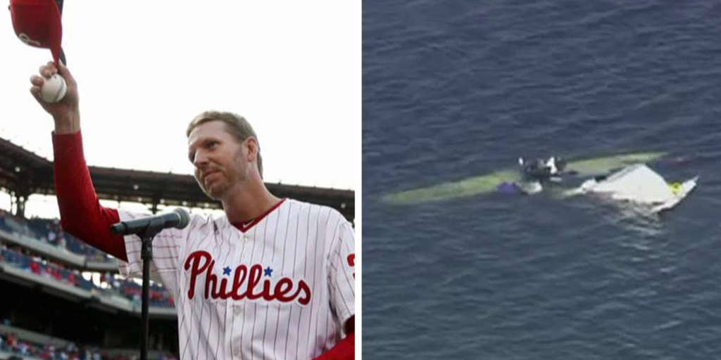 Roy Halladay, former MLB star, killed in plane crash off Florida