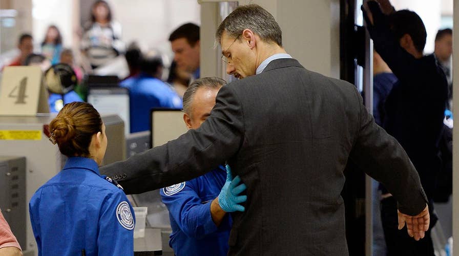TSA agents routinely fail security tests, fed probe finds