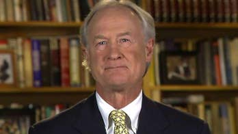 Lincoln Chafee on his decision to run for president as a Libertarian: 'Major parties have let us down'