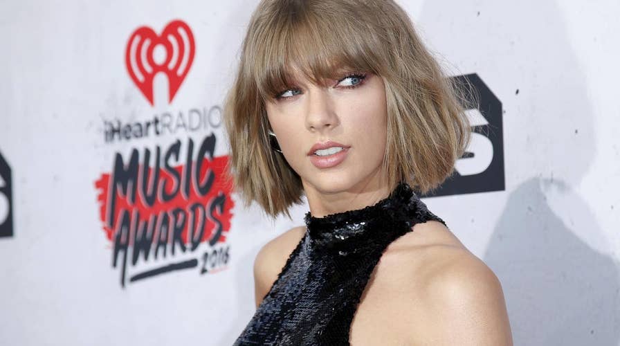 Taylor Swift surprises fans during Target run