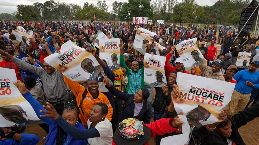 Thousands rally in Zimbabwe against President Mugabe