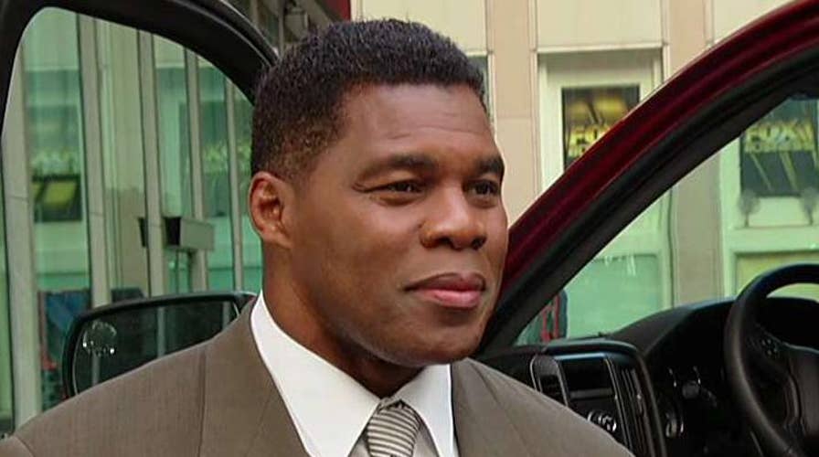 Herschel Walker takes stand against national anthem protests