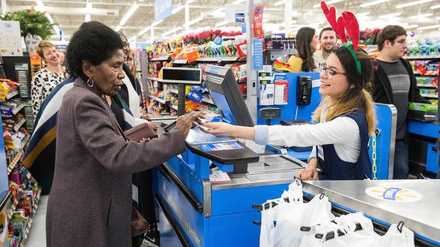 Pro-union group slams Walmart for being open on Thanksgiving