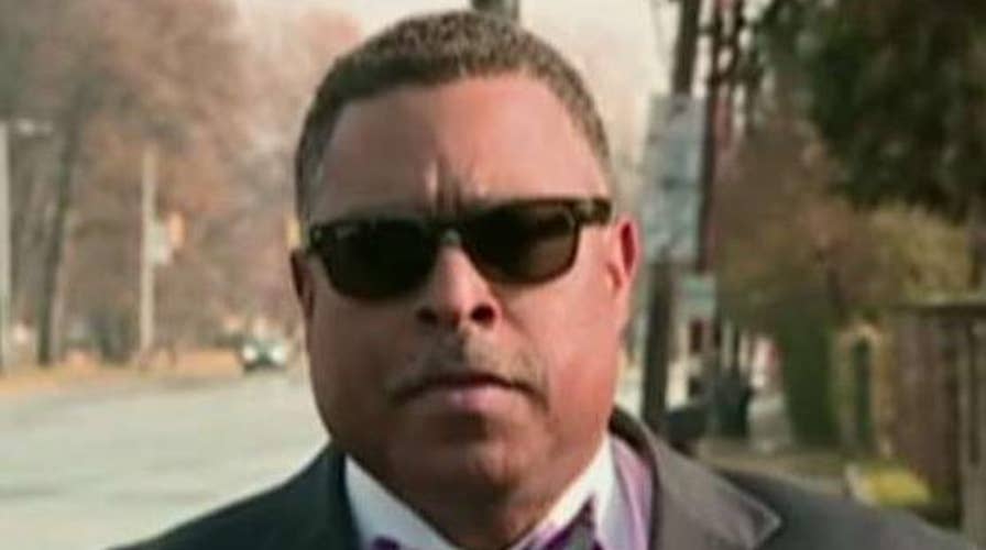 Conyers's attorney: Pelosi won't decide if he resigns