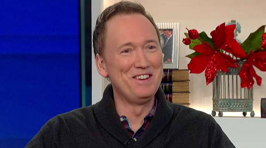 Tom Shillue: Why I love a fake Christmas tree