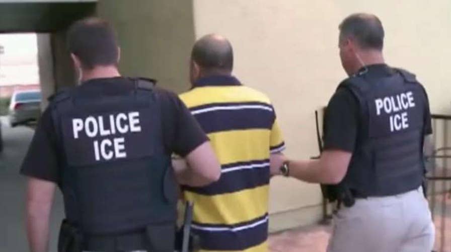 DOJ warns Denver to comply on immigration