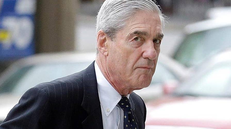 Should Mueller resign amid revelations of possible bias?