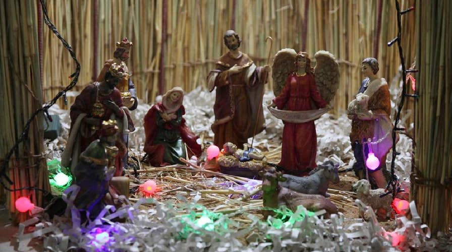 Poll: Most Americans want Jesus back in Christmas