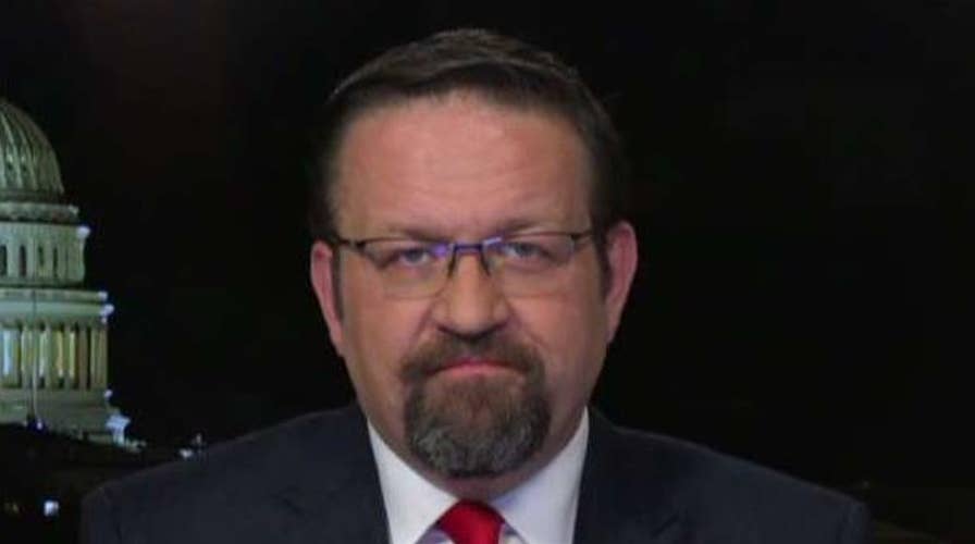 Fox News obtains texts between FBI agent Strzok, lawyer