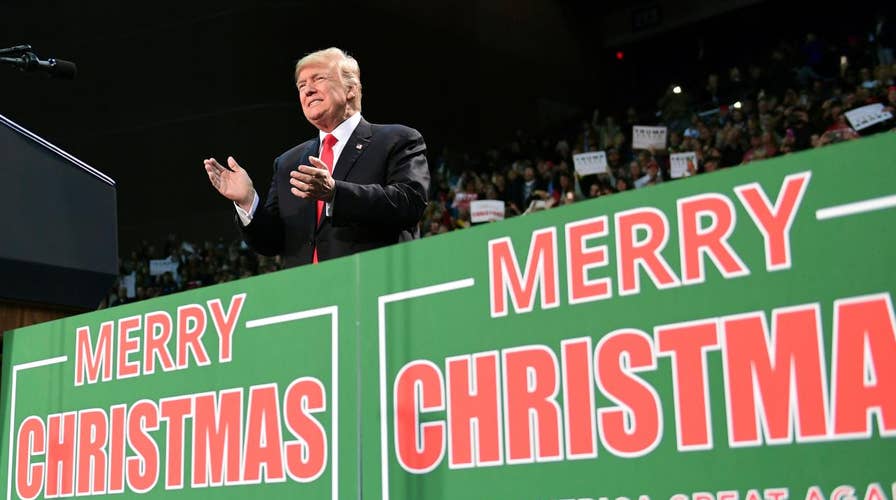Liberal media attack Trump over use of 'merry Christmas'