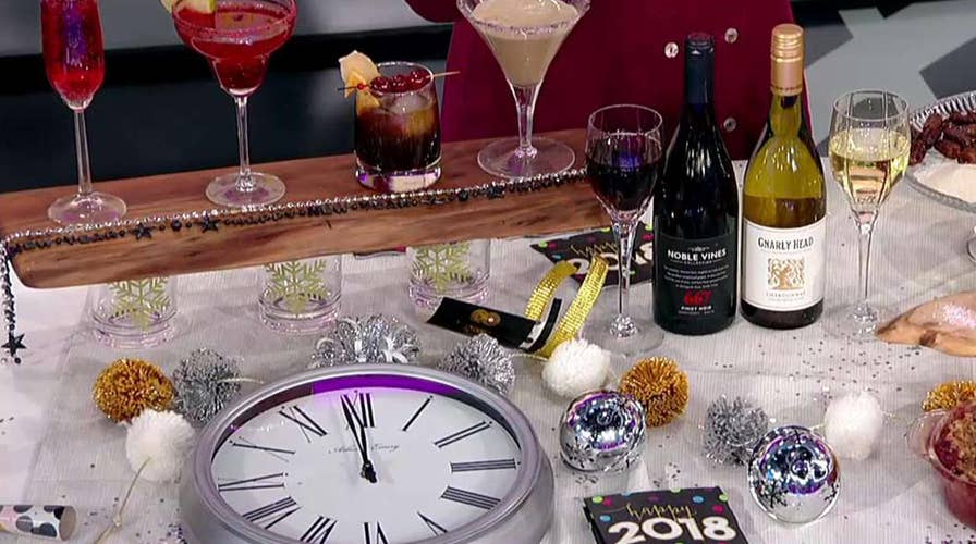 Last minute cocktail and appetizer ideas for New Year's Eve