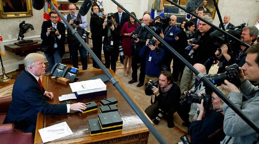 Sinking credibility in 2017