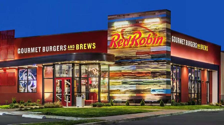 Red Robin is eliminating bus boys amid minimum wage hike