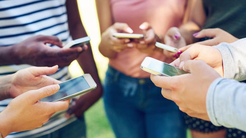 Teen Cellphone Addiction: How Bad Has It Gotten? | Fox News