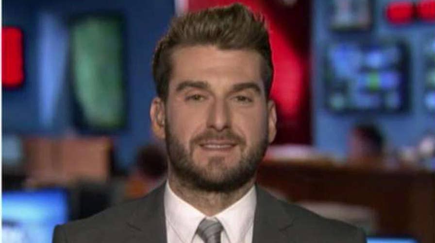 Writer speaks out on struggles of coming out as Republican