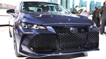 The 2019 Toyota Avalon is a love letter to land yachts