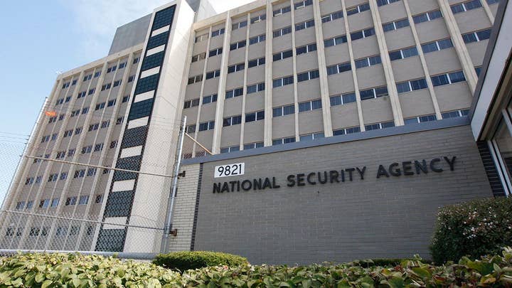Lawmakers review memo alleging gov't surveillance abuse