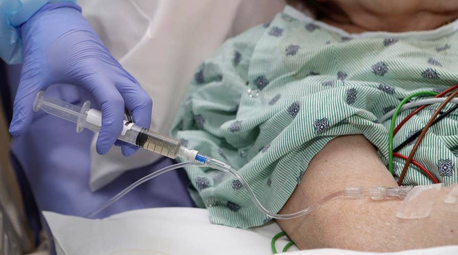 Hospitals struggle to keep up with influx of flu patients