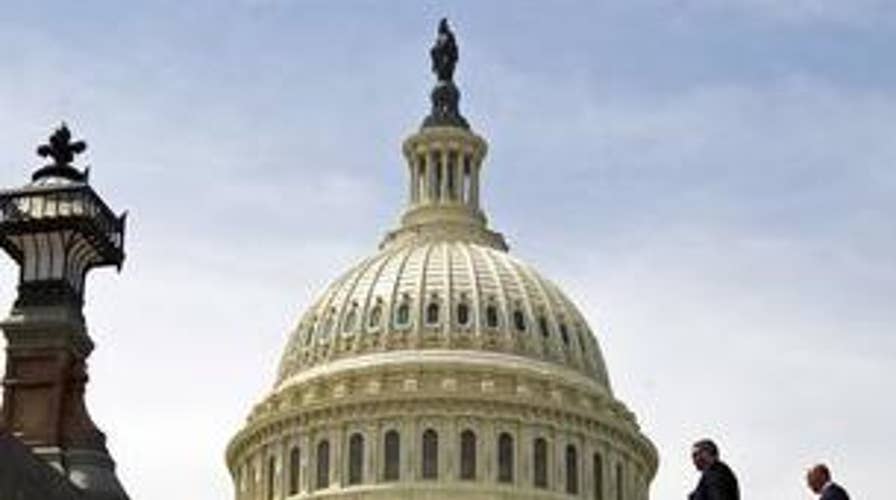 Growing pressure on Dem senators as gov't remains closed