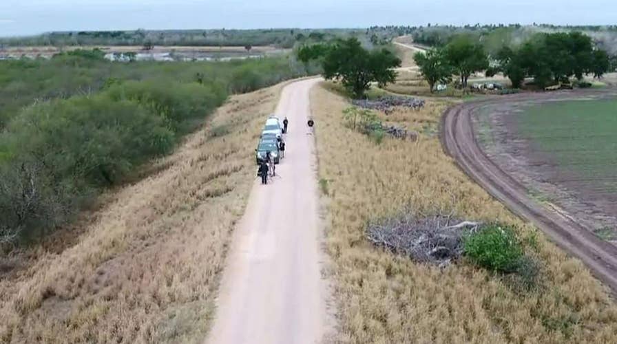 Environmental experts oppose the border wall