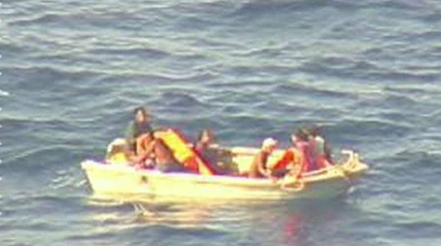 7 rescued from life raft in New Zealand