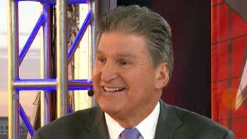 Sen. Joe Manchin rips 'disrespectful' Dem colleagues who refused to stand during SOTU