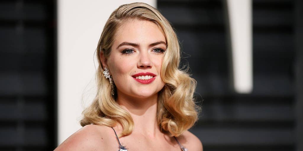 Kate Upton shows off post-baby body in sleek one-piece swimsuit