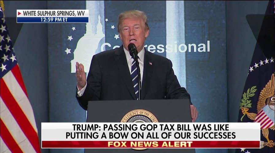 Trump: Pelosi's 'crumbs' comment is like Hillary's 'deplorables.'