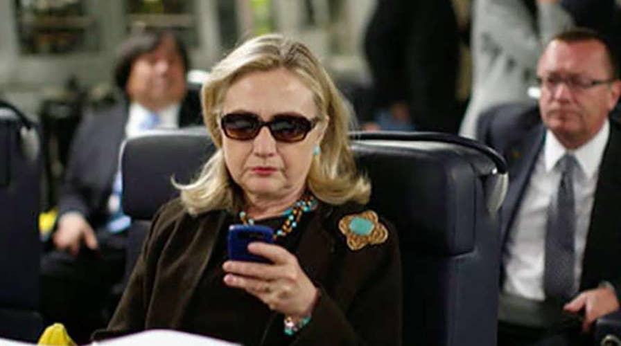 FBI informant: Russia tried to bribe Hillary Clinton