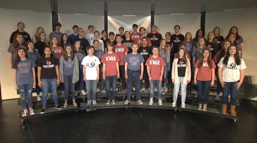 Kentucky All-State choir sings the National Anthem