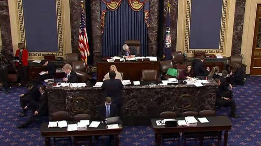 Senate blocks immigration plans after WH blasts compromise