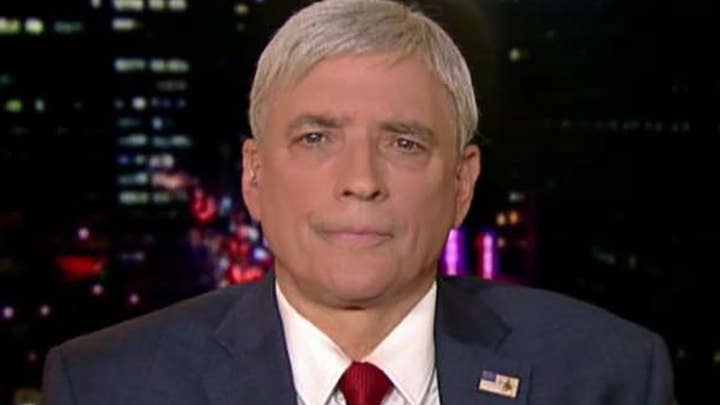 Former intel officer on Fla. Shooting: Epic failure of FBI