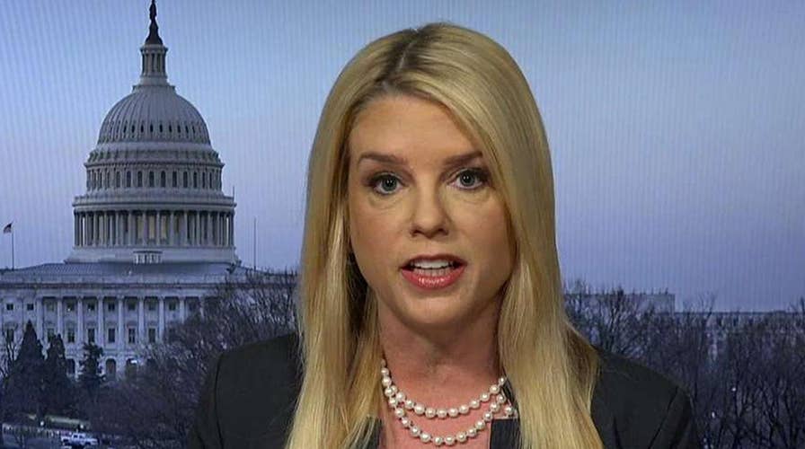 Bondi calls for an investigation into the Parkland response