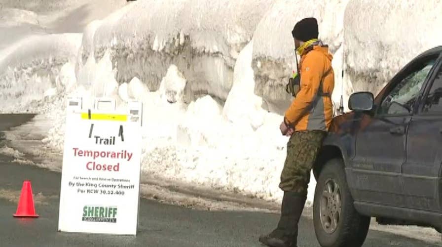 Avalanche kills two snowshoeing teens in Washington