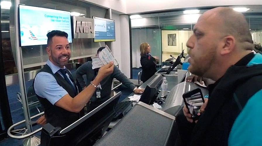American Airlines passenger films argument with ticket agent