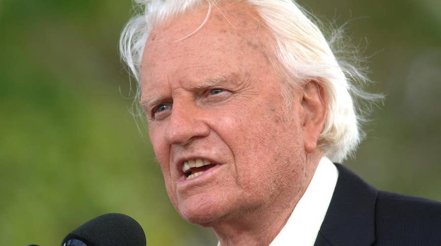 Juan Williams says Billy Graham is atop 'new Mount Rushmore'