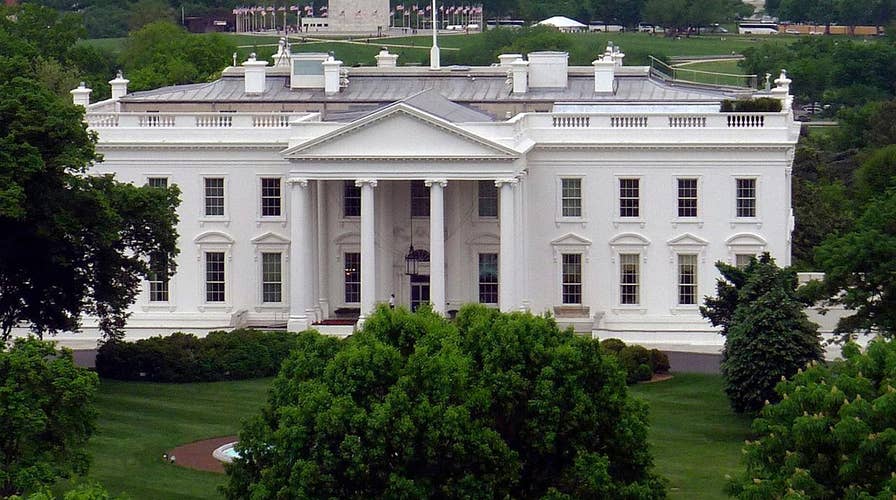Media overplaying 'White House in chaos' narrative?