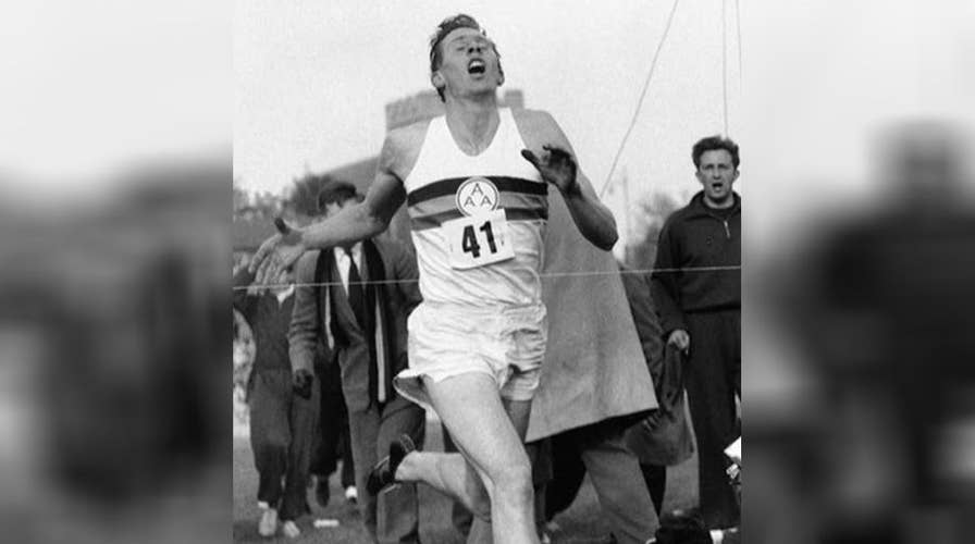 British runner Roger Bannister dies at age 88