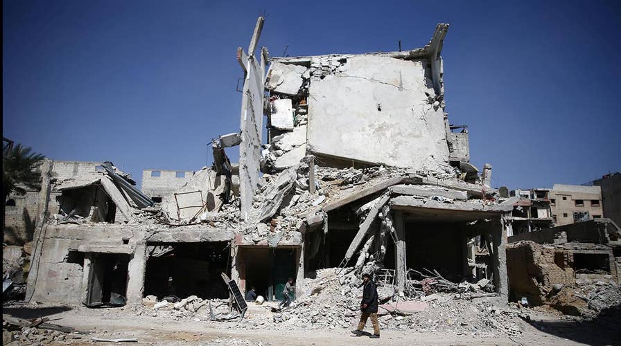 White House accuses Russia of killing civilians in Syria